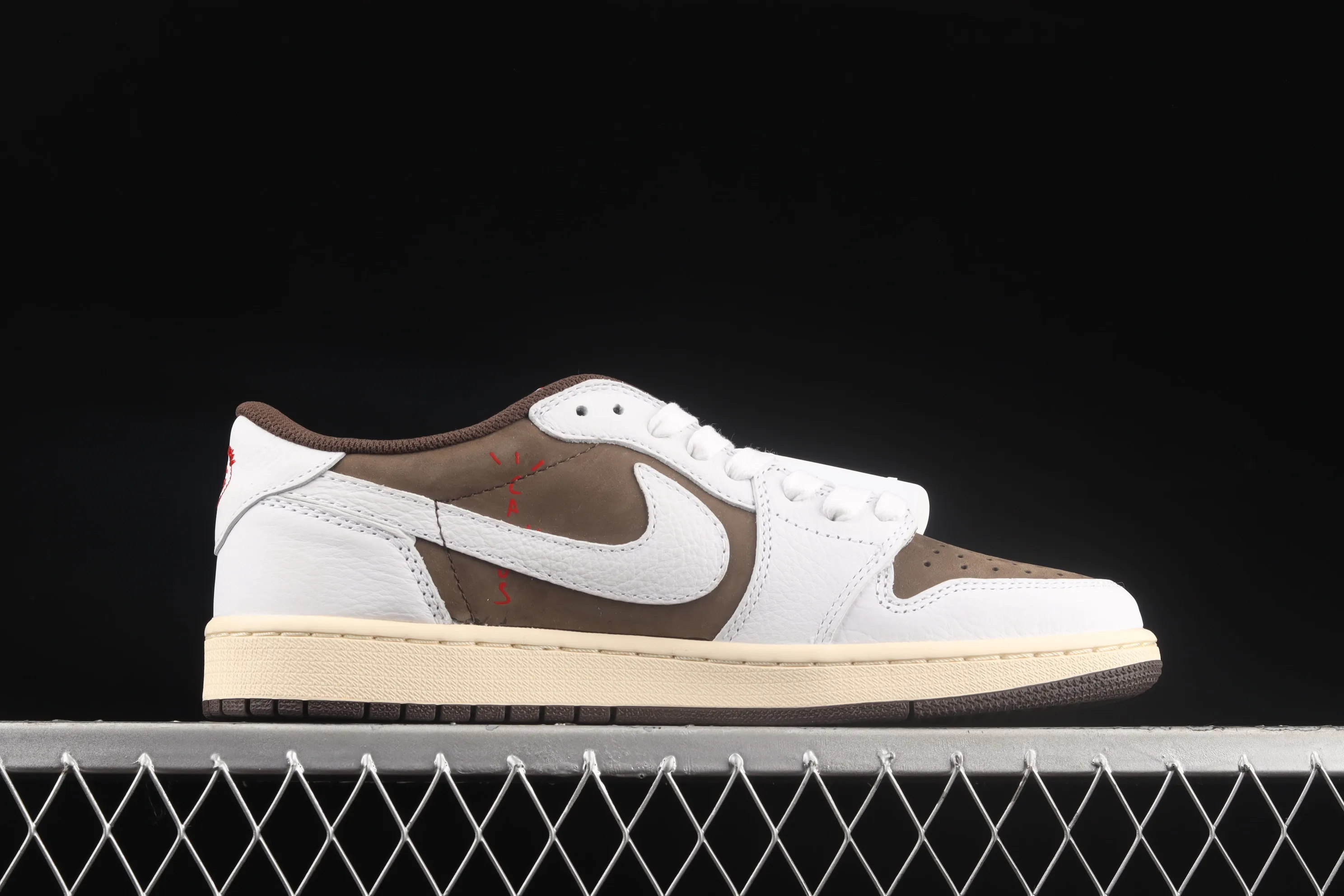 All Categories Air Jordan Jordan Series Basketball Shoes Air Jordan 1 Low Travis Scott x Air Jordan 1 Low OG AJ1 Joe 1 Overhook White Brown Suede Low-top Basketball Shoes DM2508-586
